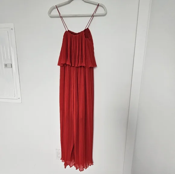 ZARA Red Pleated Flowey Spaghetti Strap Cropped One-piece Jumper - Picture 4 of 9